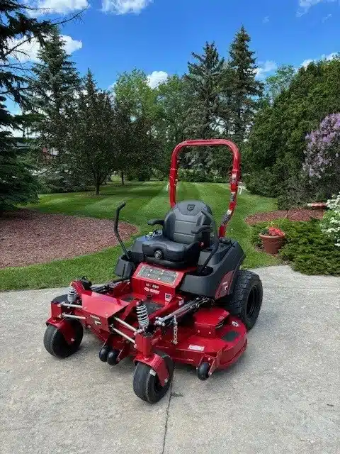 Gallery image 1 for New 2025 Ferris ISX800 Mower - Zero Turn