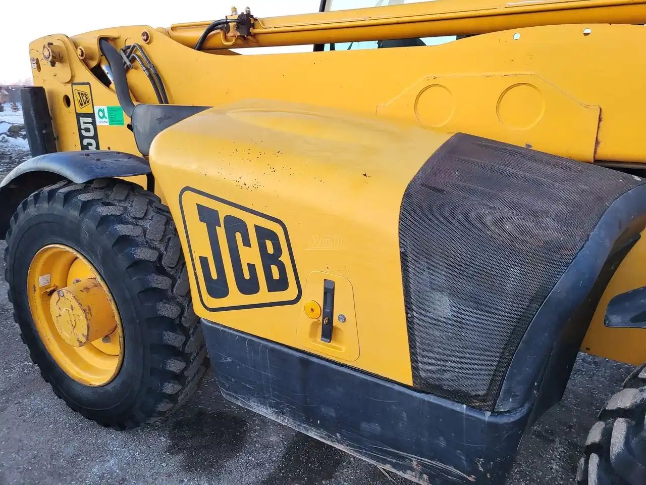 Gallery image 2 for Used 2006 JCB 535-140 TeleHandler