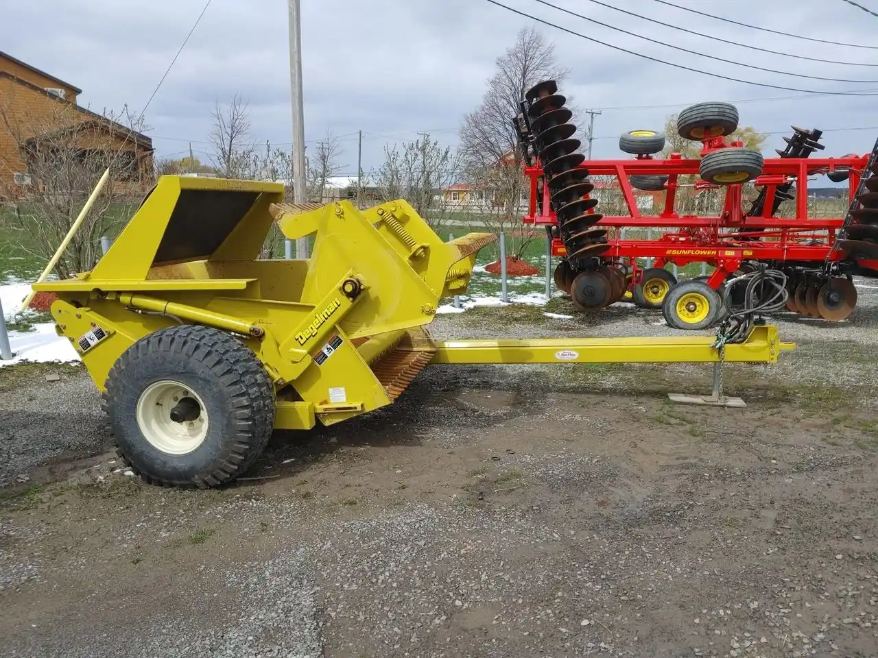 Gallery image 1 for Used Degelman 6000 Rock Picker