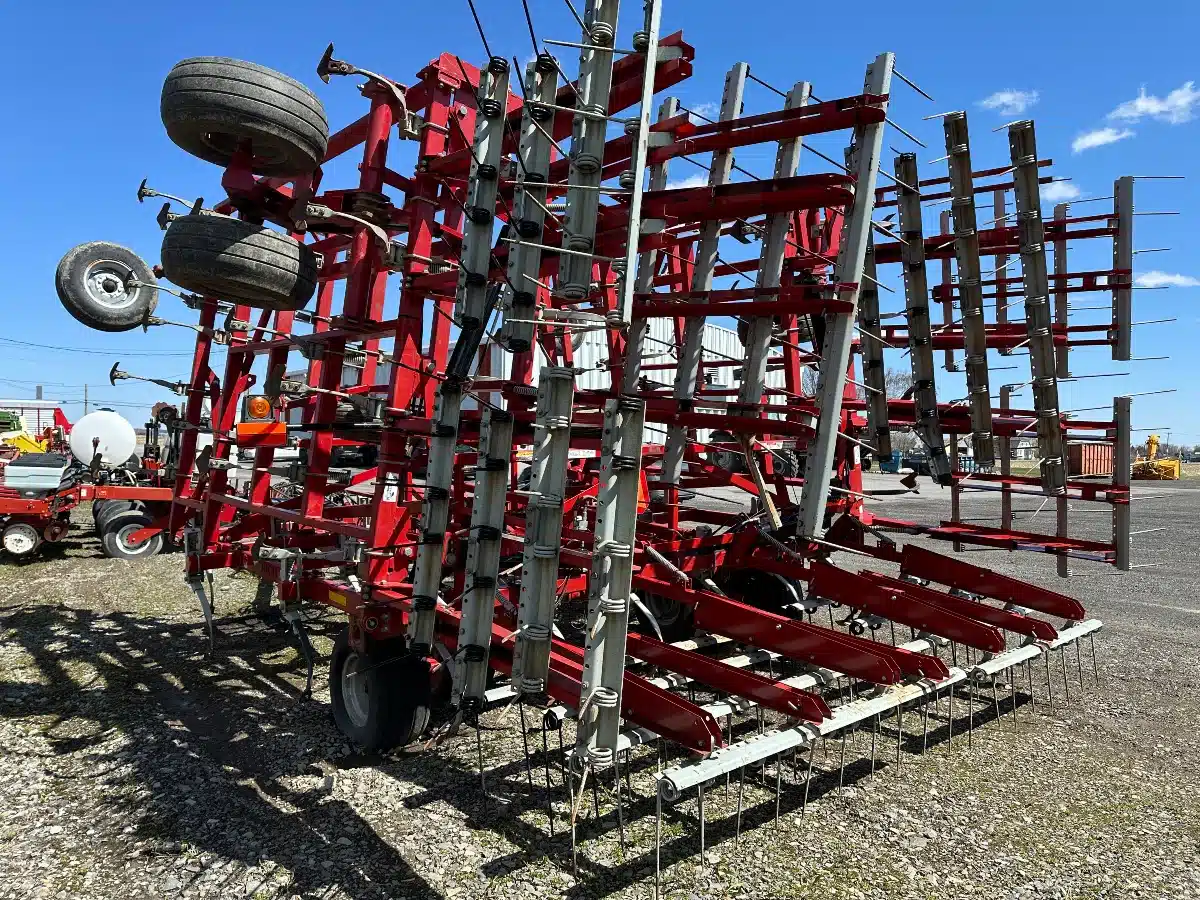 Used Wil-Rich 13XL2-44 Cultivator
