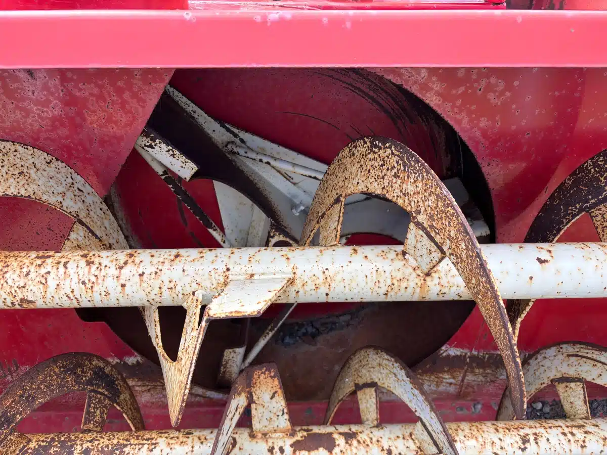 Gallery image 2 for Farm King Y960 Snow Blower