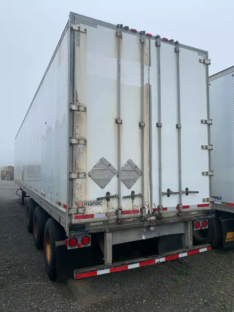 Gallery image 2 for Used 2000 Manac 48 pieds dry box Trailer - Van