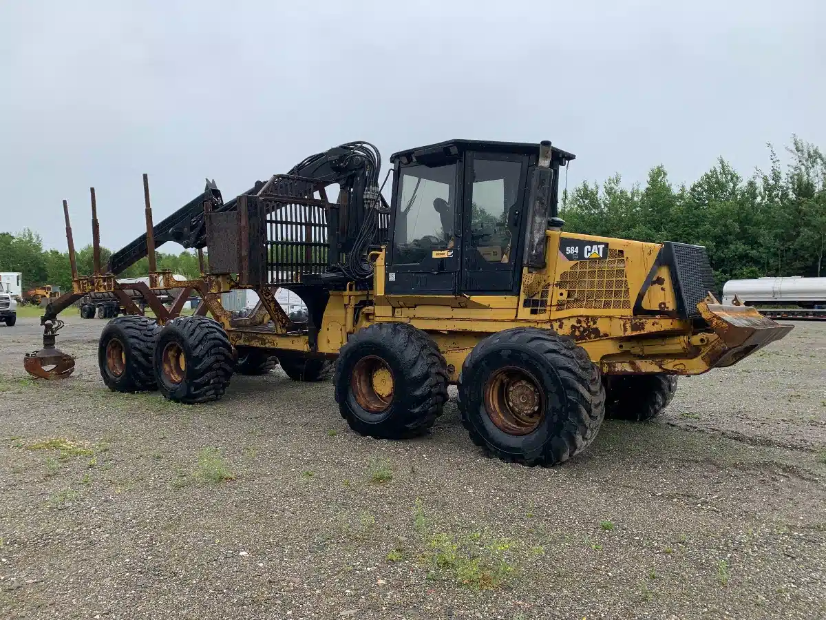 Gallery image 1 for Used 2012 Caterpillar 584HD Log Loader