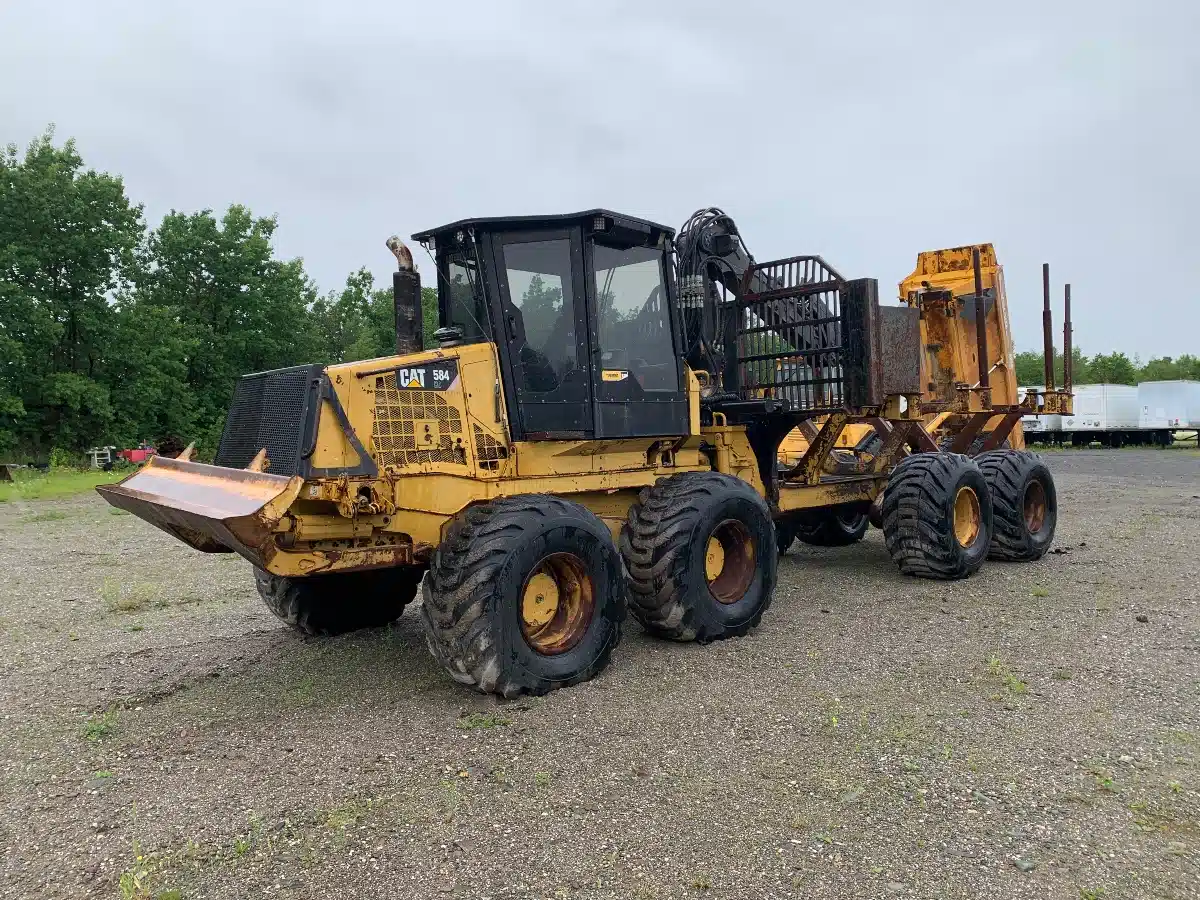 Gallery image 2 for Used 2012 Caterpillar 584HD Log Loader