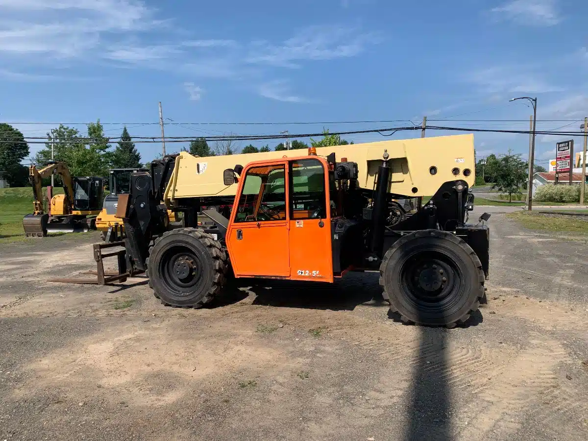 Gallery image 2 for Used 2015 JLG G12-55A TeleHandler