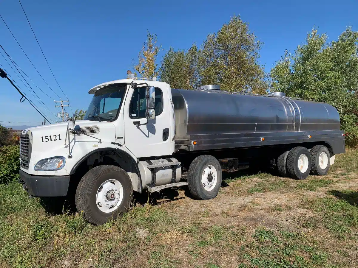 Used 2007 Freightliner M2 112 Truck - Tanker