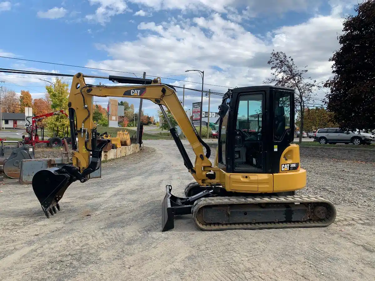 Used 2019 Caterpillar 305E2 Excavator