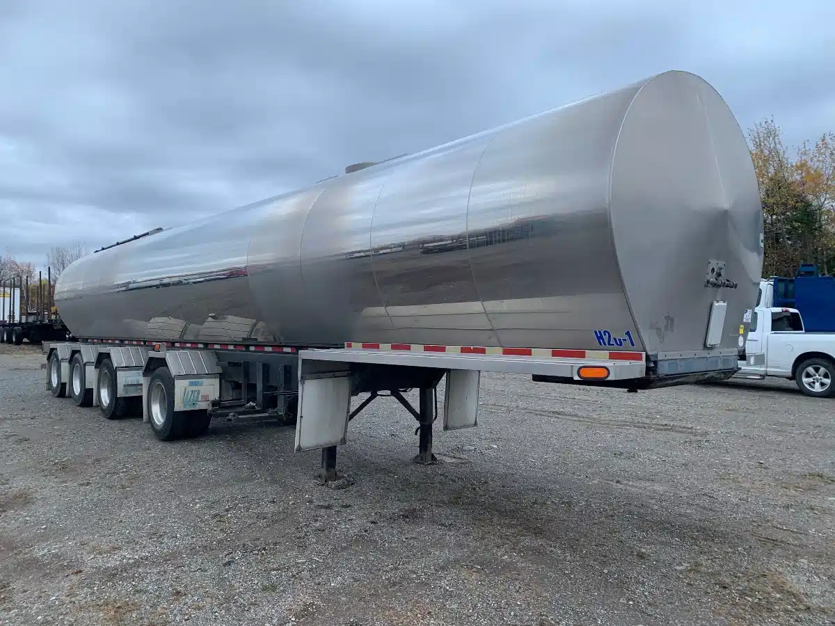 Gallery image 2 for Used 2001 Lazer LAZER INOX 38 000 LITRES Trailer - Tanker