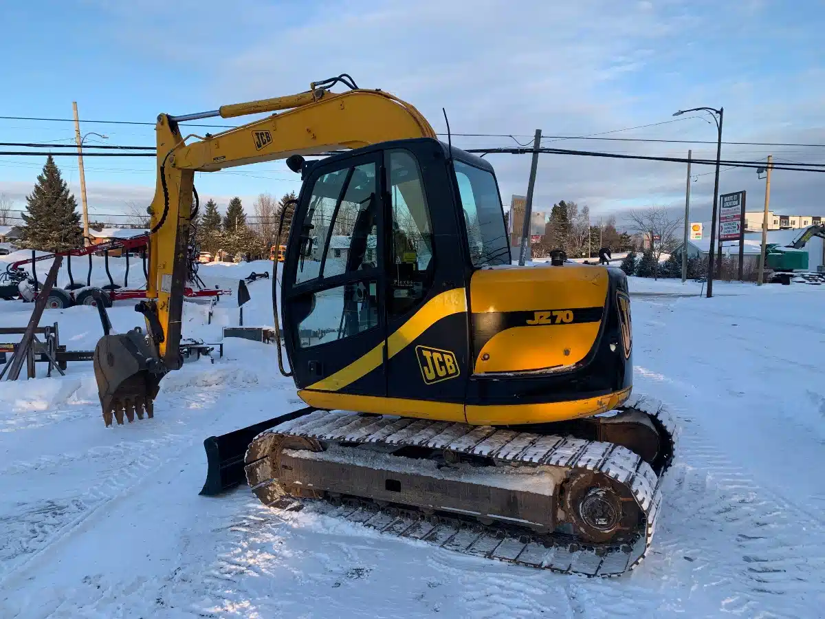 Gallery image 2 for Used 2002 JCB JZ70 Excavator