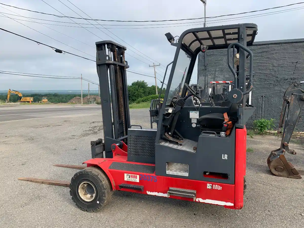 Gallery image 1 for 2015 Moffett LR70 Forklift