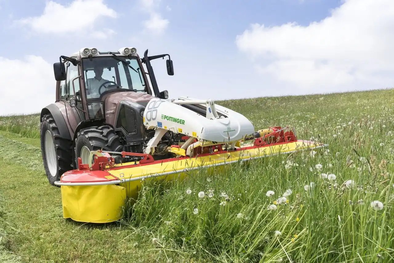 Gallery image 1 for Pottinger NOVACAT 301 Disc Mower