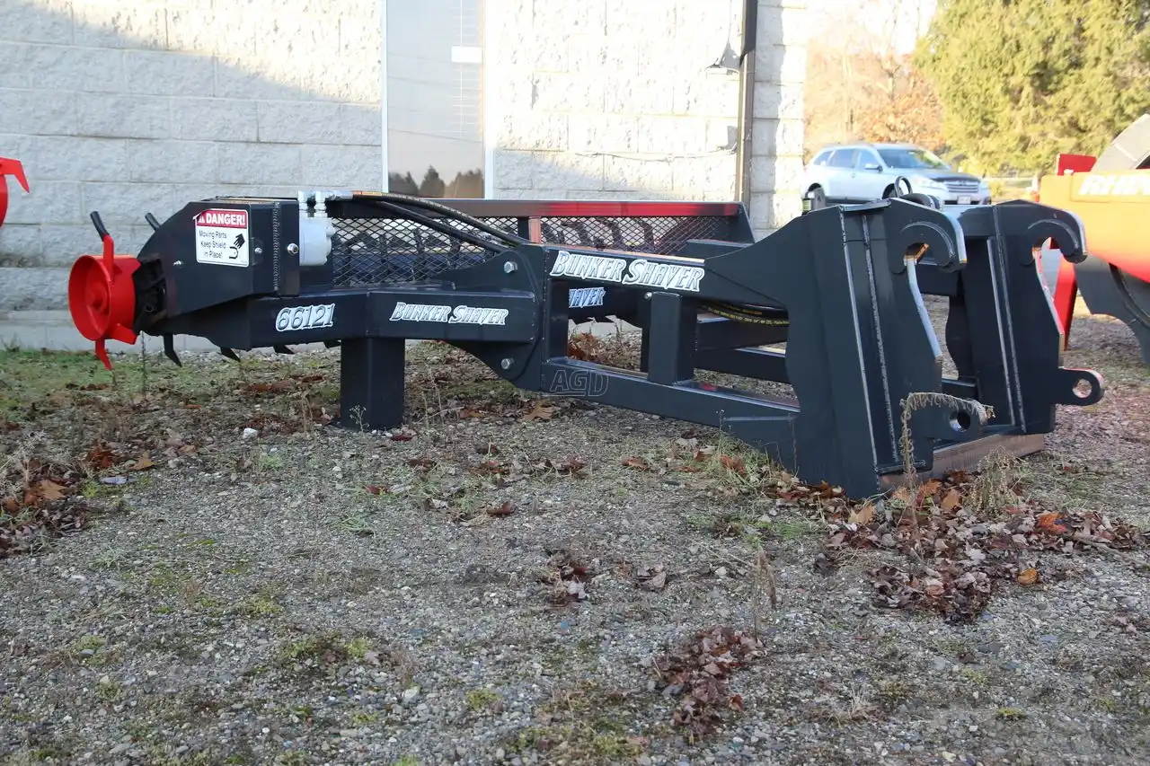 Gallery image 2 for New 2024 Bunk Shaver 66121 Silage Defacer
