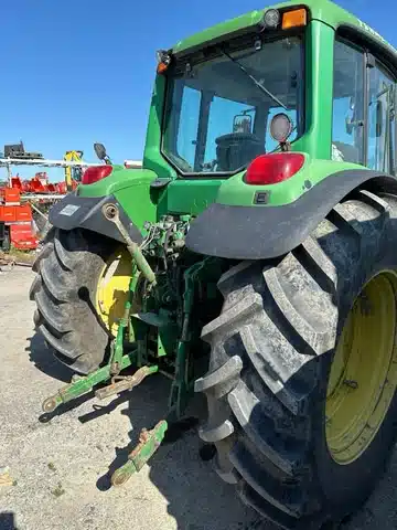 Gallery image 2 for Used 2006 John Deere 6420 Tractor