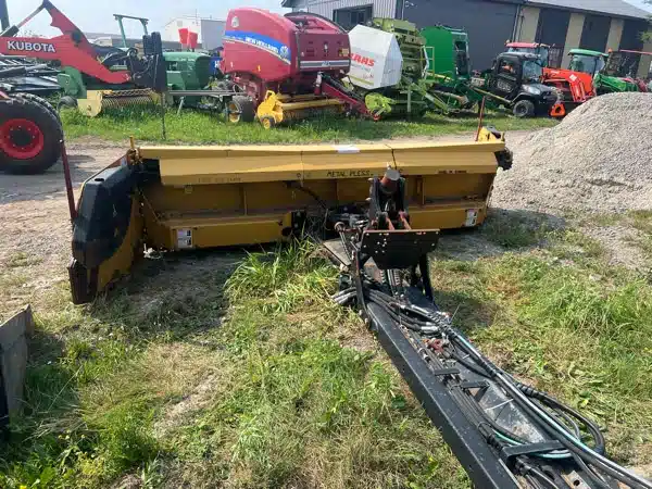 Gallery image 2 for Used / Metal Pless AGH1036-16 Snow Blade