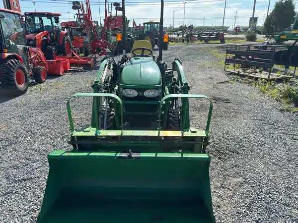 Gallery image 2 for Used 2016 John Deere 2032R Tractor