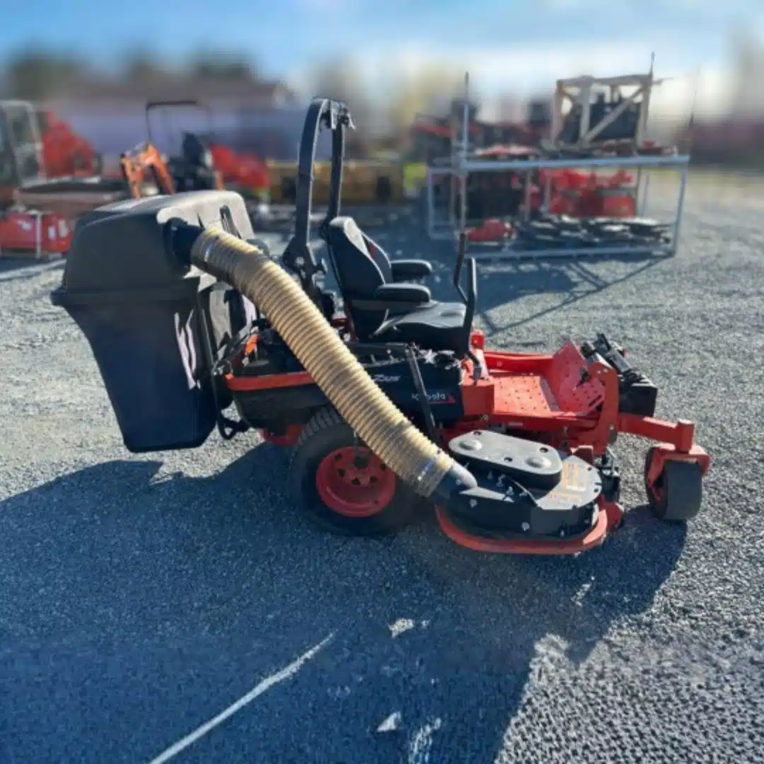 Gallery image 2 for Used 2023 Kubota Z725KH-3-60 Mower - Zero Turn