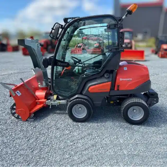 Gallery image 2 for Used 2023 Husqvarna P525DX Mower - Front Deck