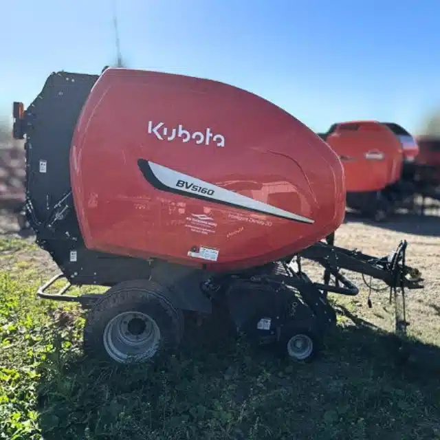 Gallery image 2 for 2022 Kubota BV5160 SC14 Round Baler