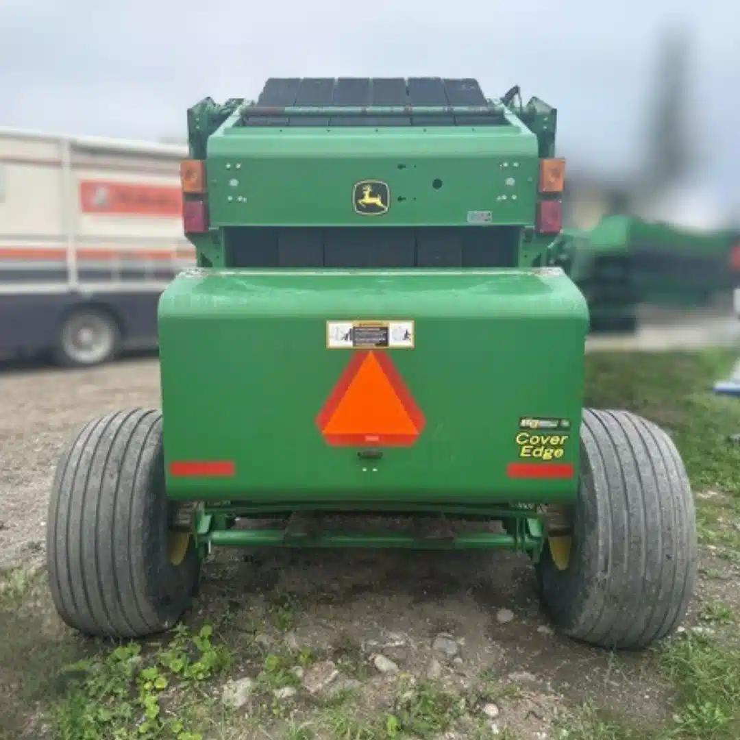 Gallery image 2 for 2016 John Deere 459SS Round Baler