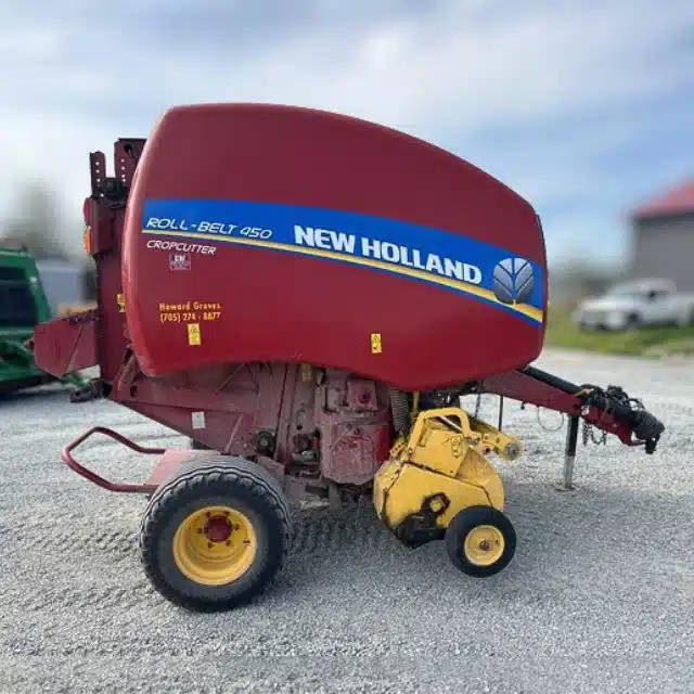 Gallery image 2 for Used 2014 New Holland ROLL-BELT 450 Round Baler