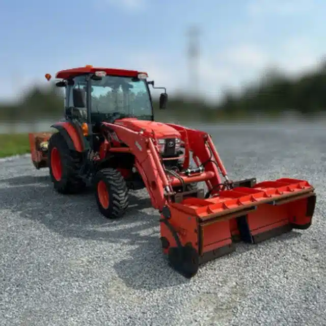 Gallery image 2 for 2018 Kubota L6060 Tractor