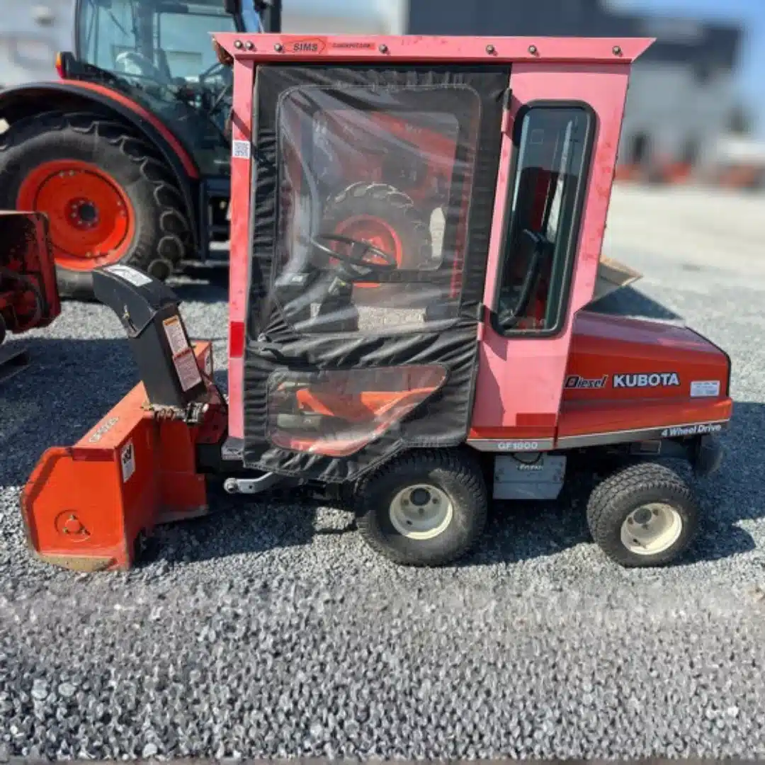 Gallery image 2 for 2004 Kubota GF1800-4W Mower - Front Deck
