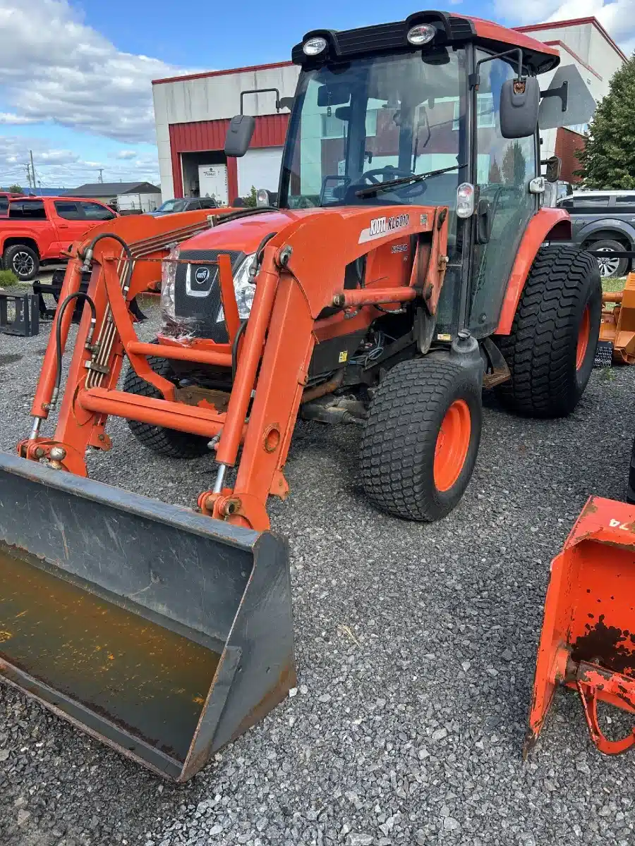 Gallery image 2 for Used Kioti NX4510HC Tractor