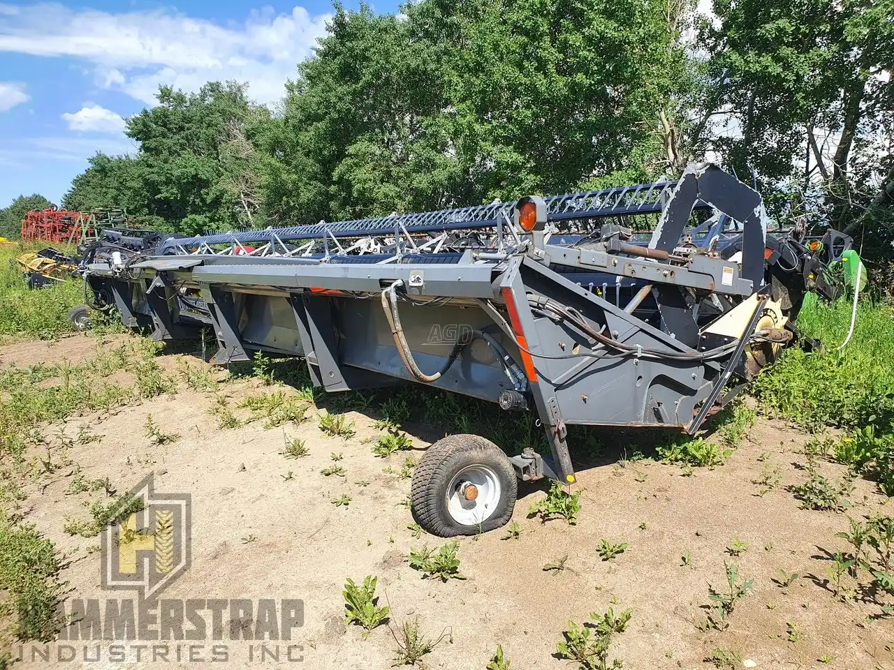 Gallery image 1 for Used 2009 Agco 5200 Header - Draper