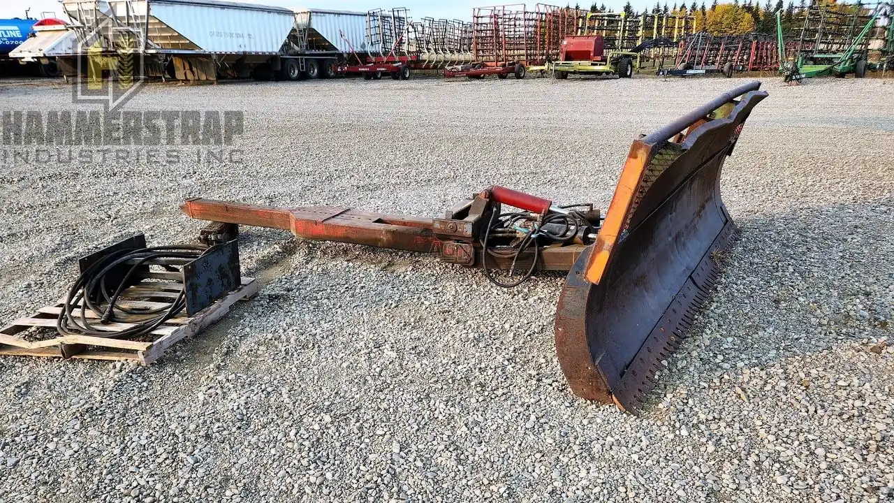 Gallery image 2 for Used Leon 4000 Blade