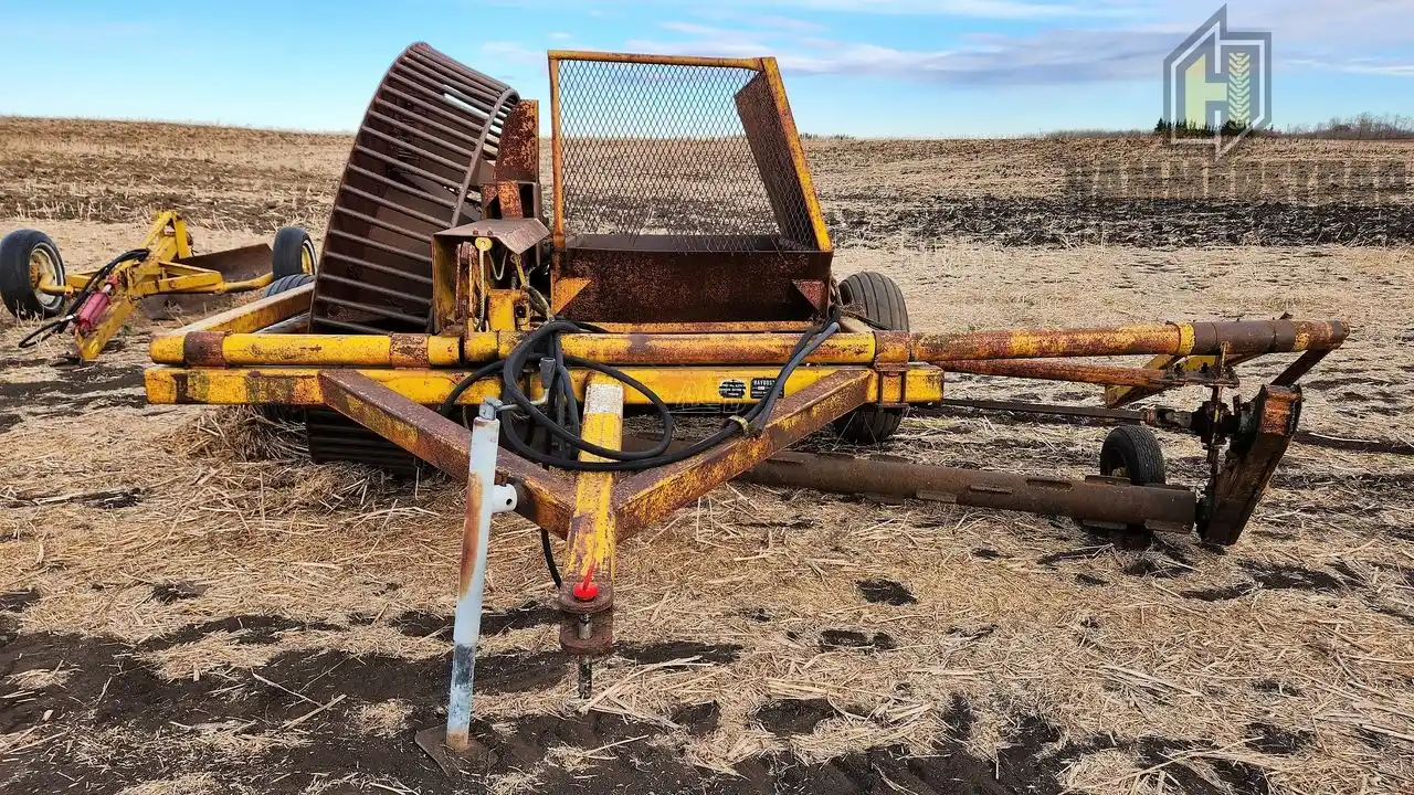 Gallery image 2 for Used Haybuster ROCK-EZE Rock Picker