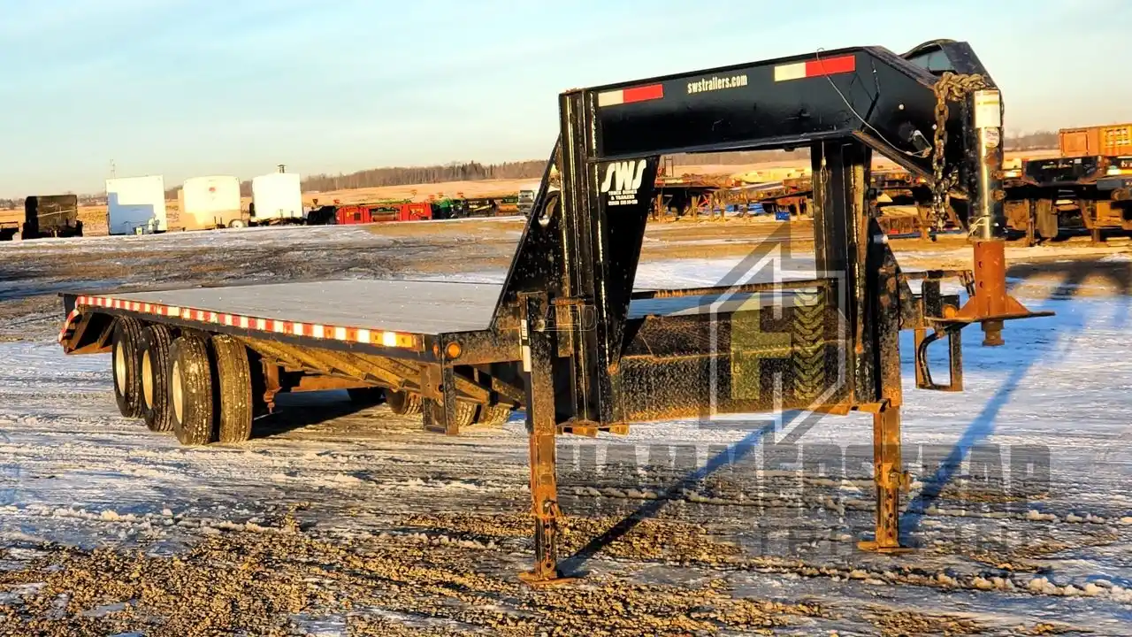 Gallery image 2 for Used 2020 SWS Tridem 35 Ft Gooseneck Trailer - Flat Deck