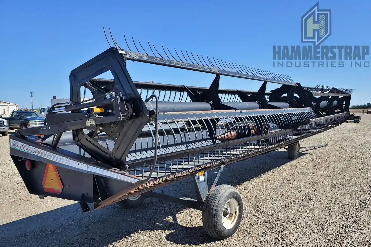 Gallery image 1 for Used 1991 MacDon 960 Header - Draper
