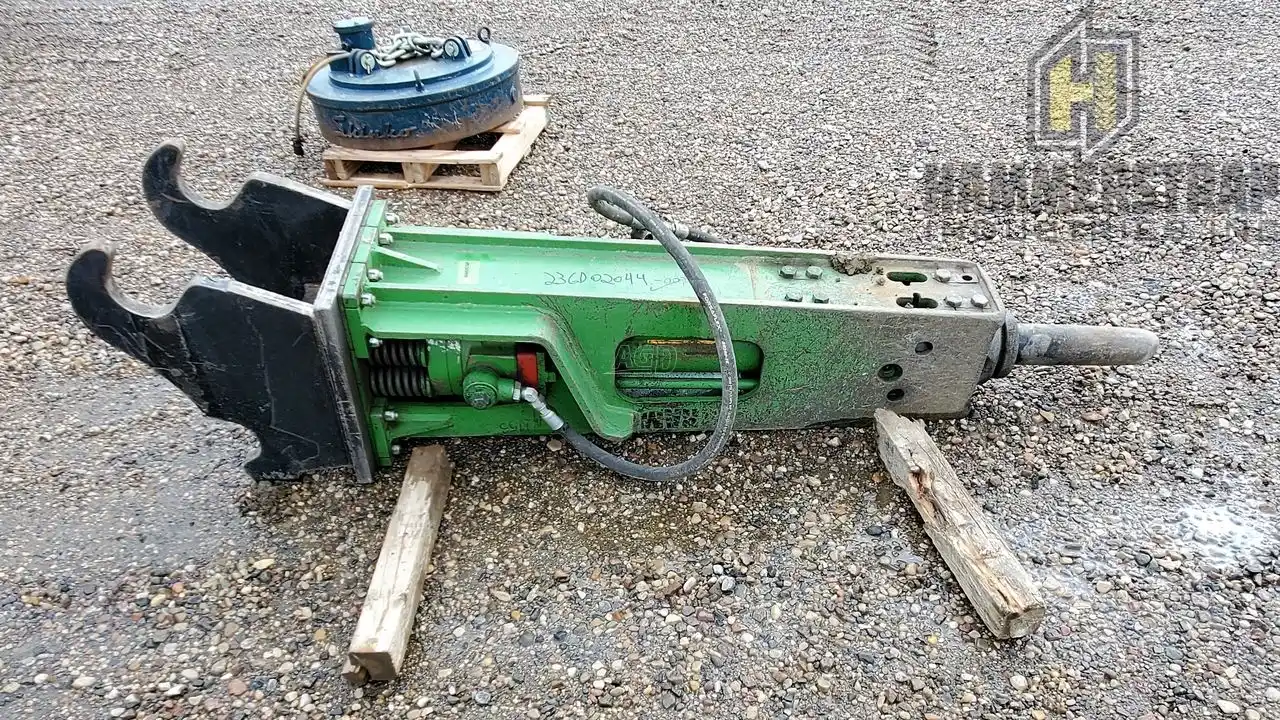 Gallery image 1 for Unspecified RAMROCK Hydraulic Jackhammer Excavator Attachment Jackhammer