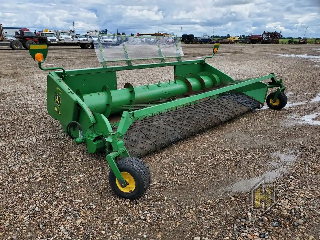 Gallery image 1 for Used John Deere 914P Header