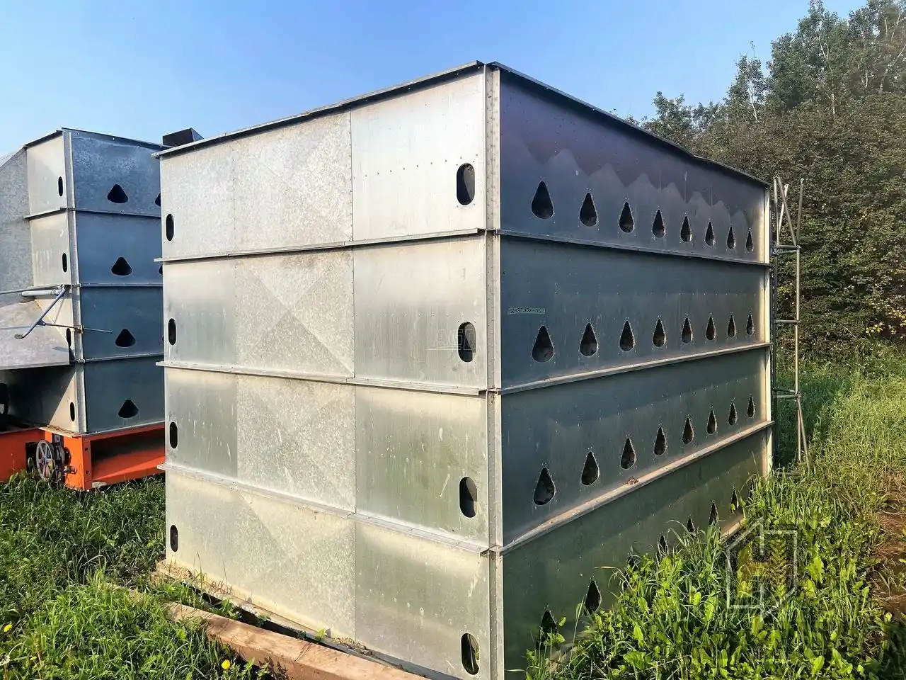 Gallery image 2 for 2002 Phoenix 12 Tier Stationary Grain Dryer