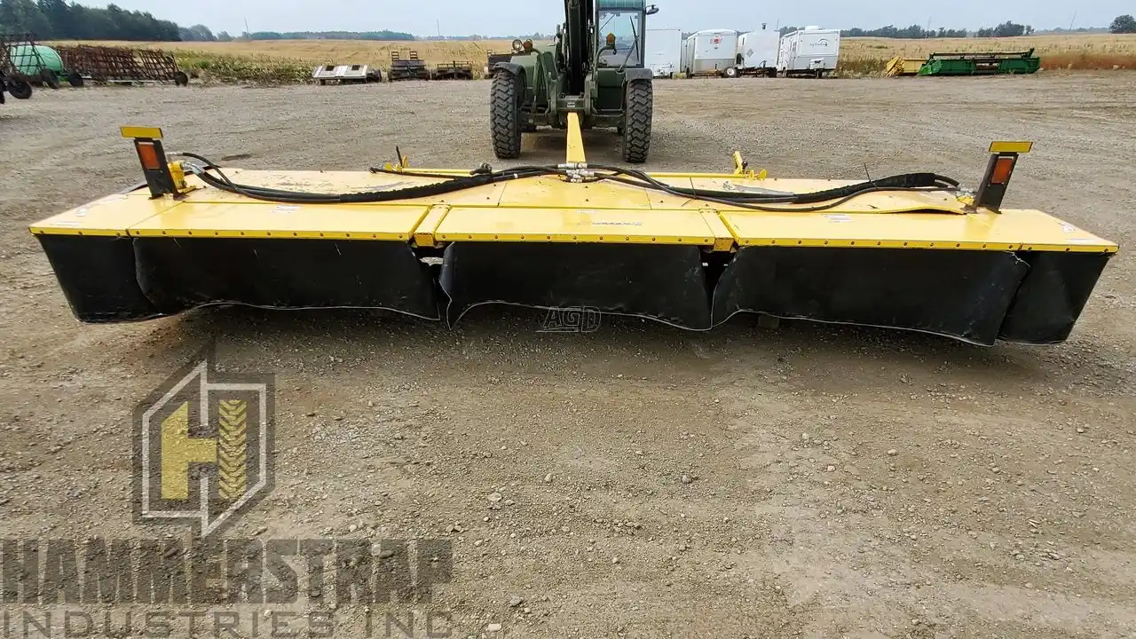 Gallery image 2 for Used 2012 New Holland DB419 Header - Disc