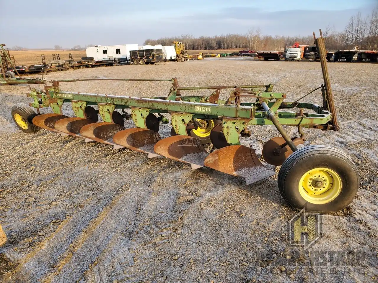 Gallery image 1 for Used John Deere 3100 Plow
