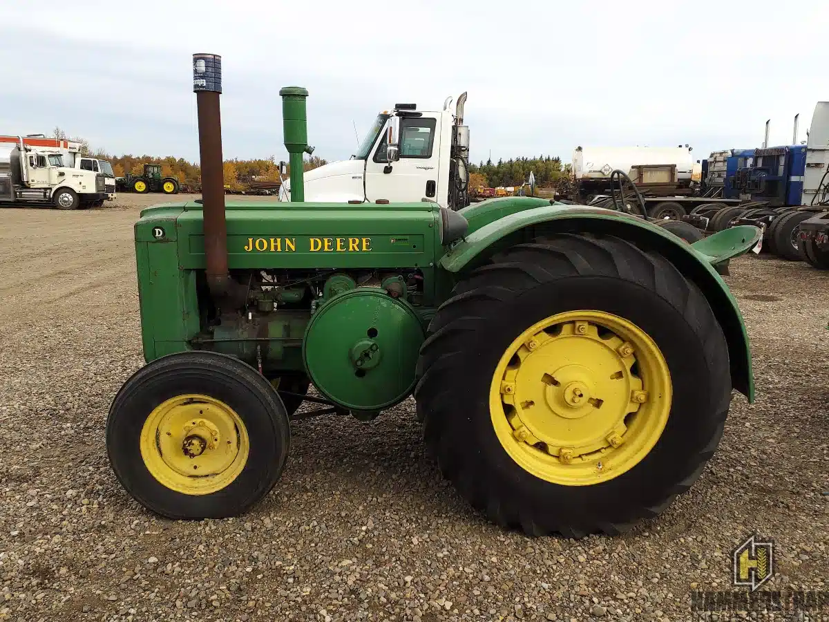 Gallery image 2 for Used 1947 John Deere MODEL D Tractor