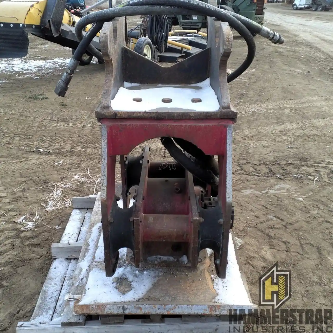 Gallery image 2 for Used Allied Vibration Hoe Pack Excavator