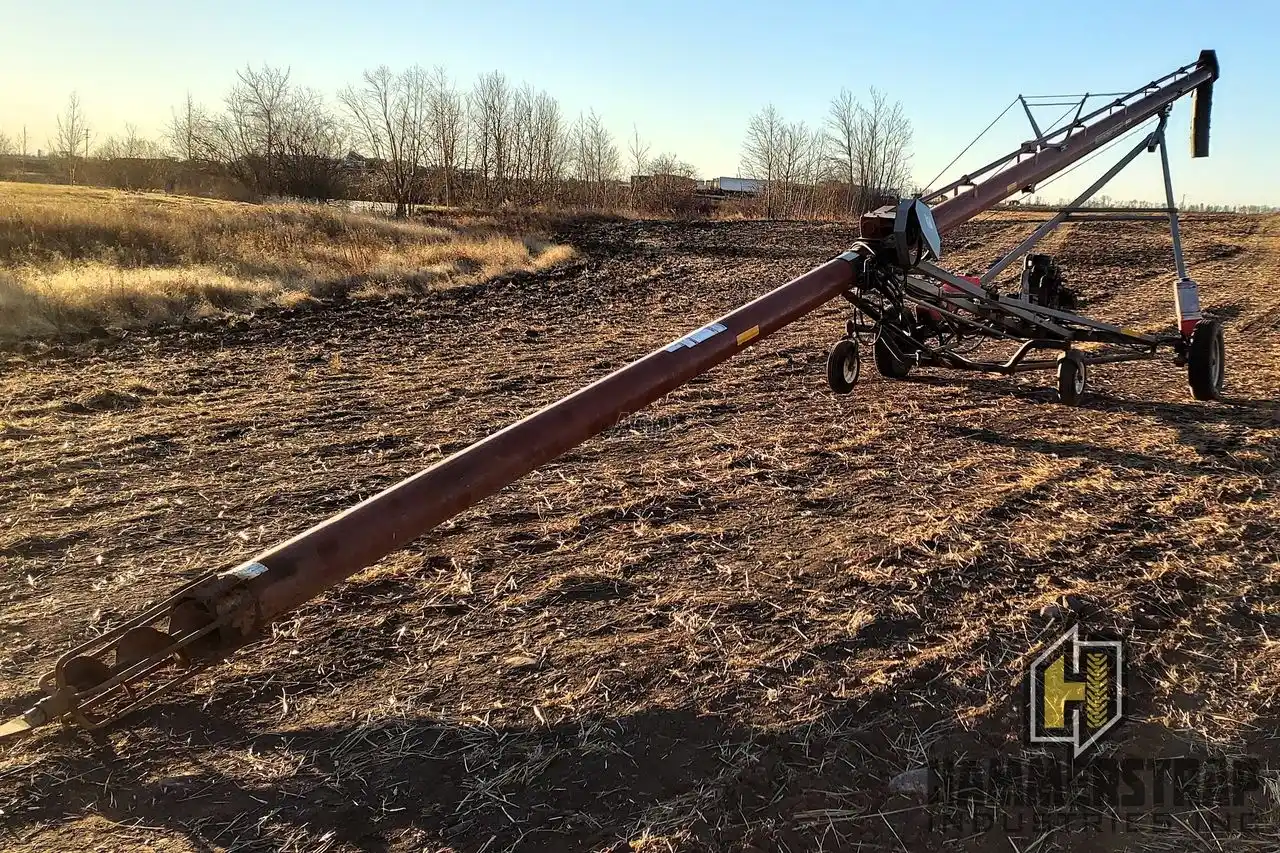 Gallery image 2 for Used Sakundiak HD8-1600 Grain Auger