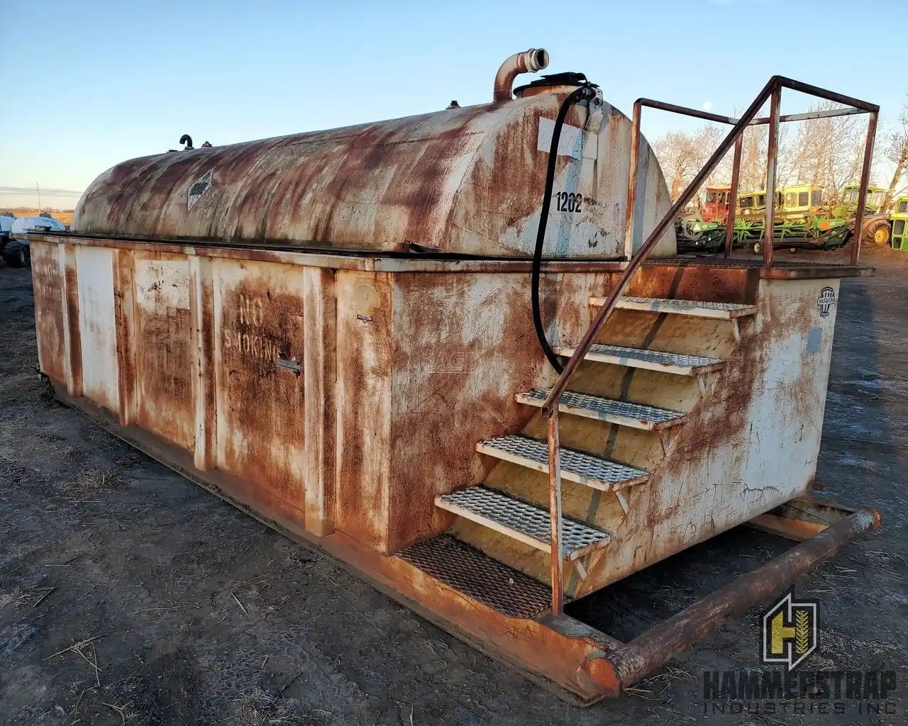 Gallery image 1 for Unspecified 3000 GAL Skid Mounted Fuel Tank