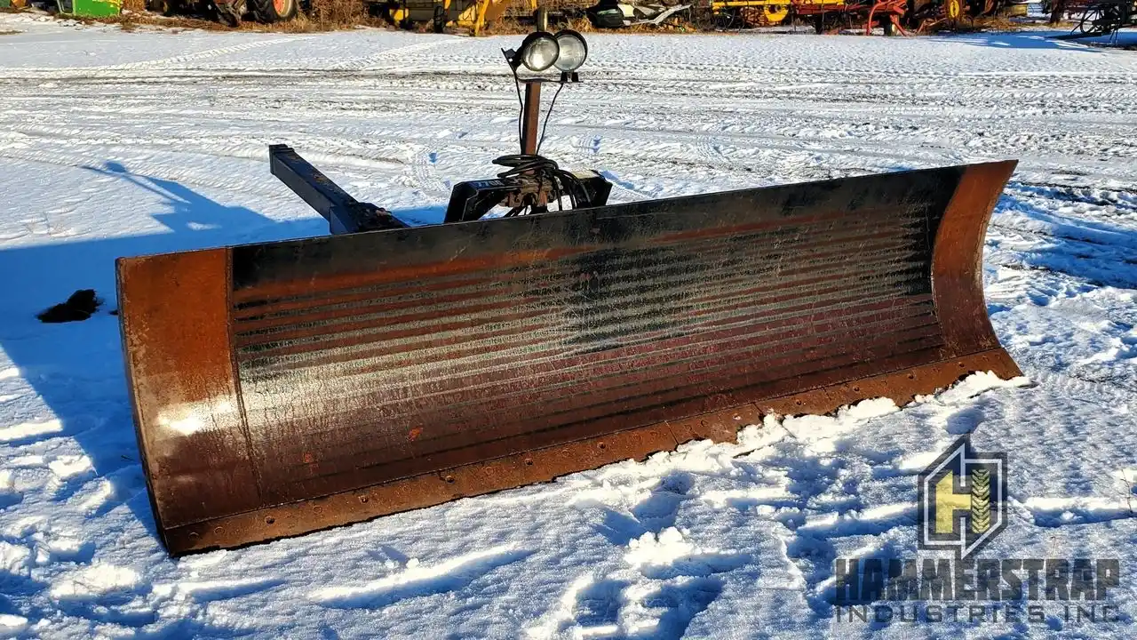 Gallery image 2 for Used Leon 7700 Blade