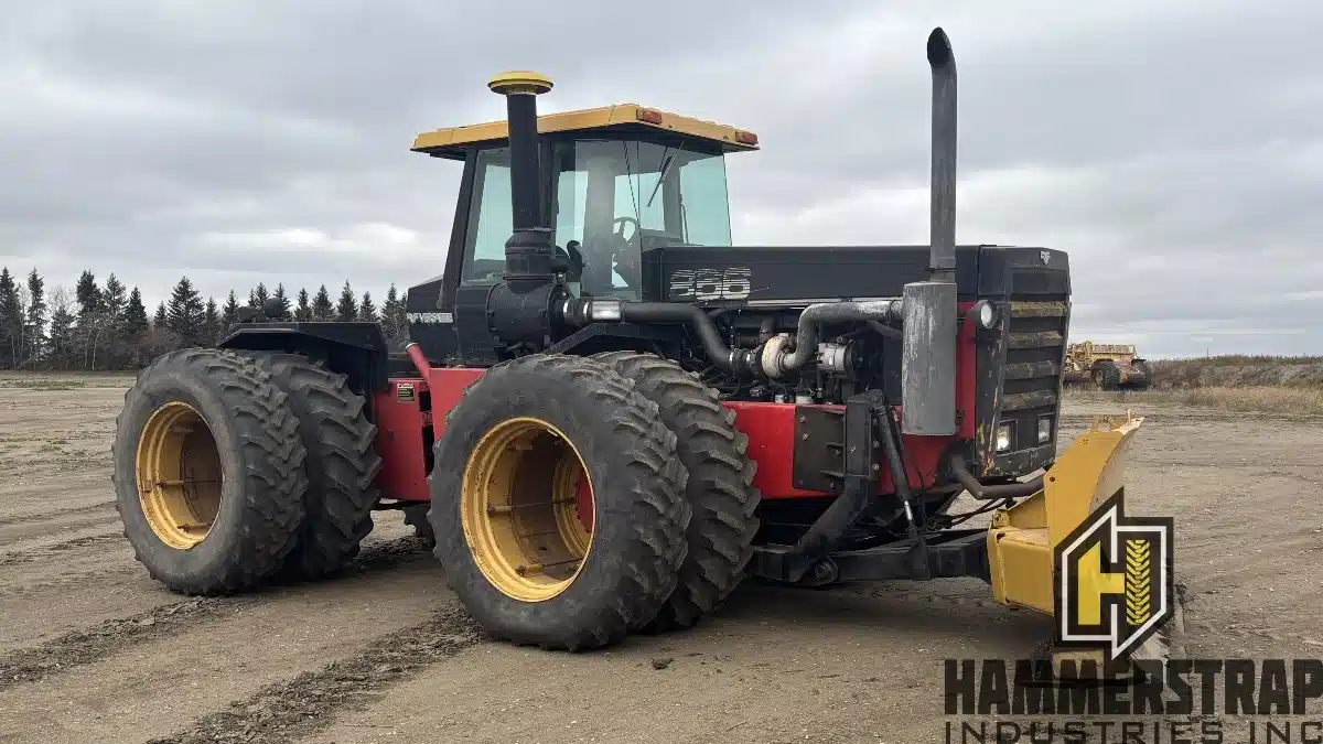 Gallery image 1 for Used 1985 Versatile 856 Tractor