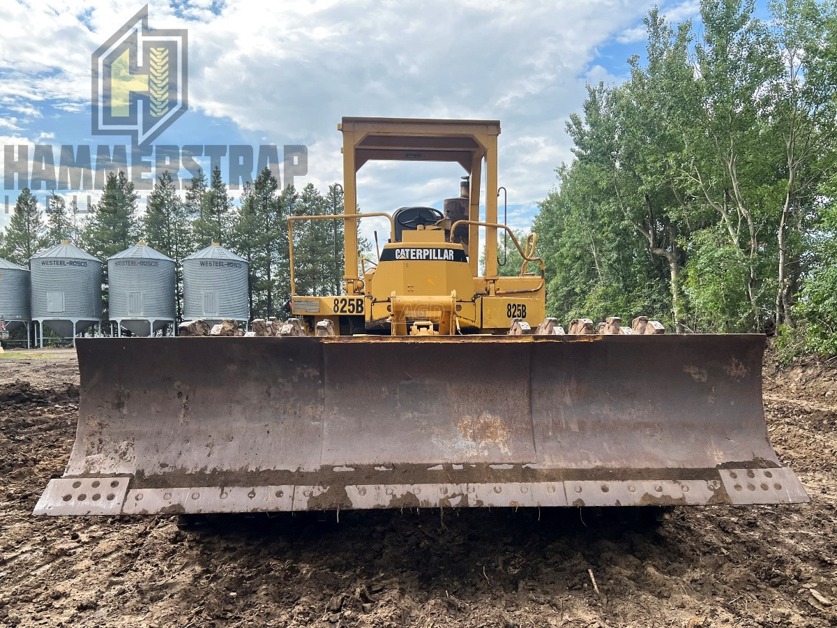 Gallery image 2 for Used 1973 Caterpillar 825B Compactor
