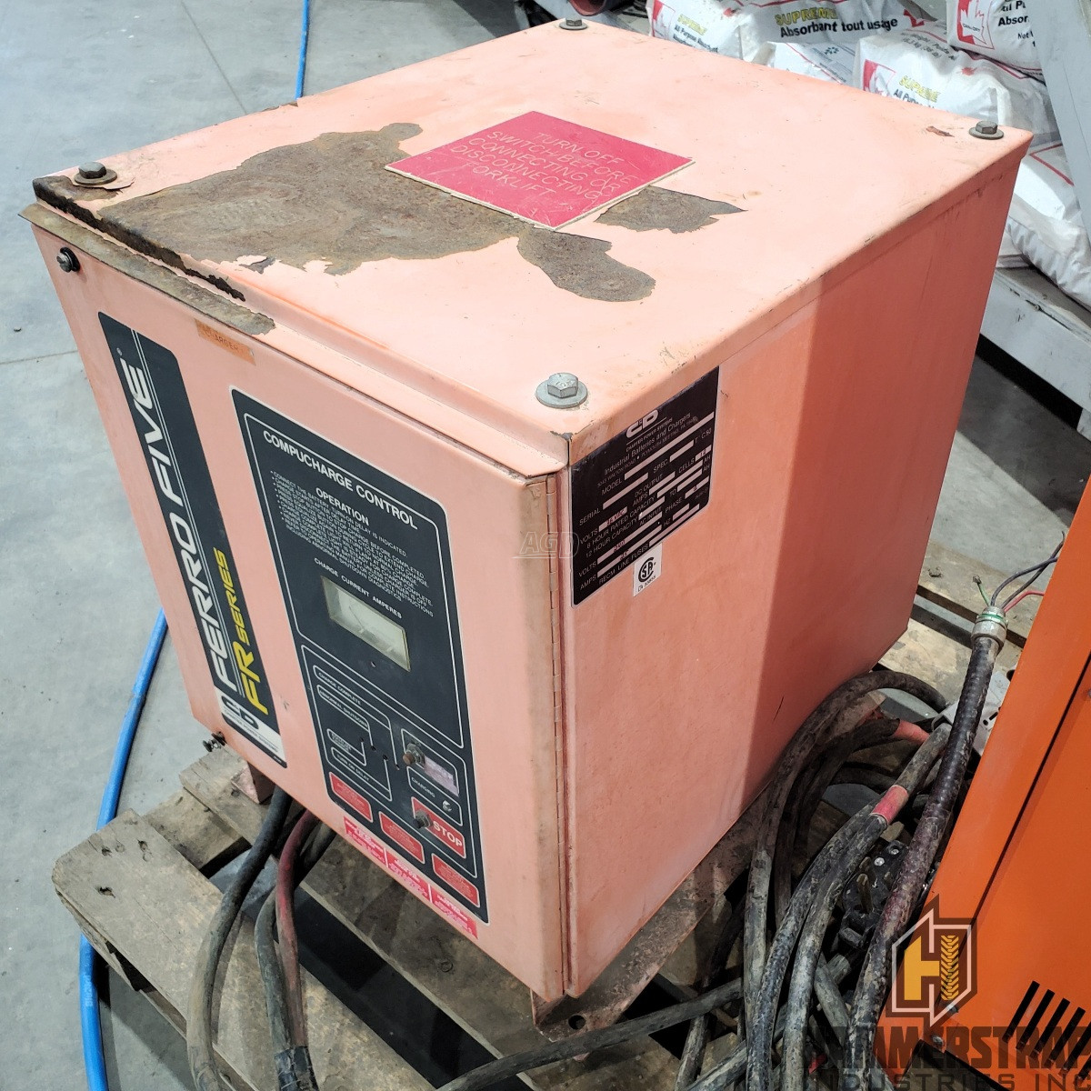 Gallery image 2 for Used Unspecified FERRO FIVE FR Series Forklift Charger Forklift