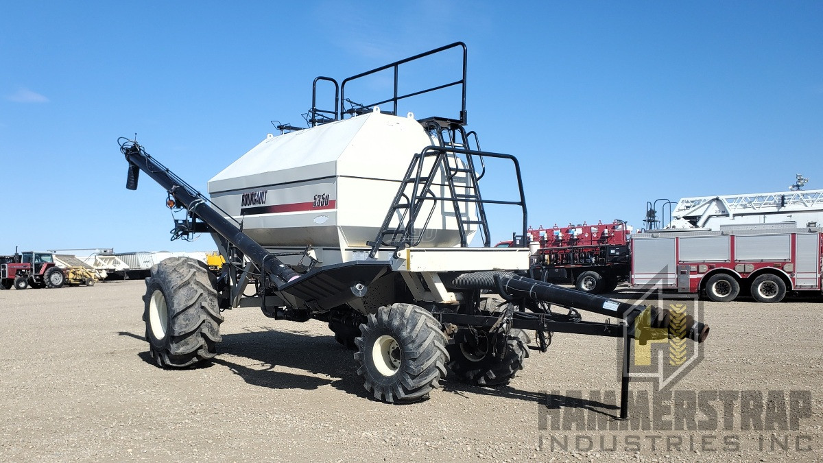 Gallery image 1 for Used 2004 Bourgault 5350 Air Cart