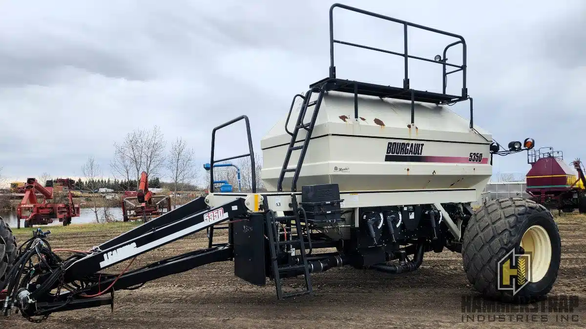 Gallery image 2 for Used 2004 Bourgault 5350 Air Cart