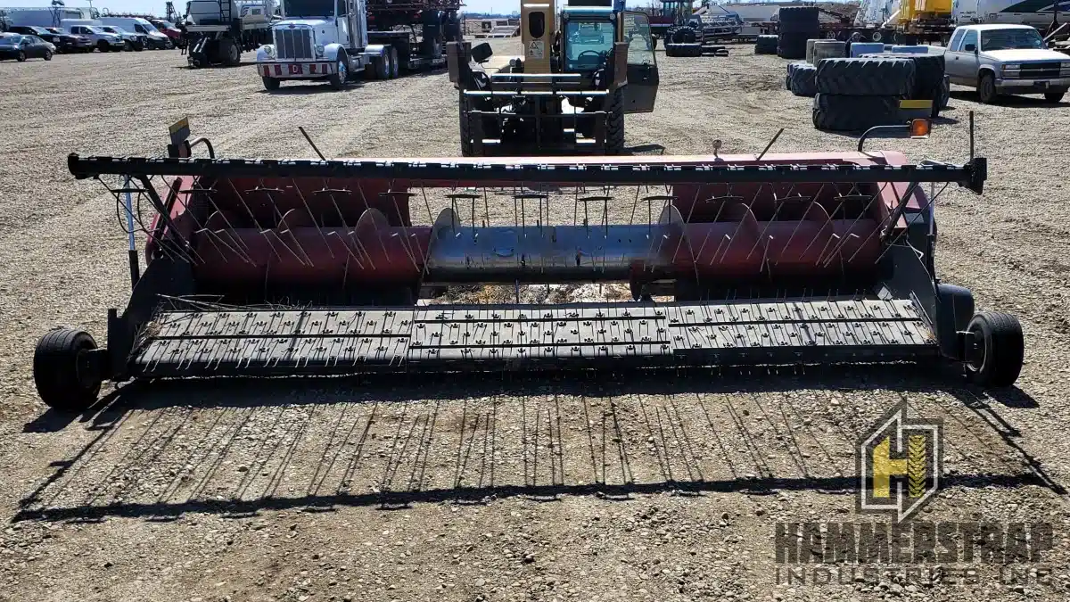 Gallery image 2 for Used 2013 Case IH 3016 Header - Pickup