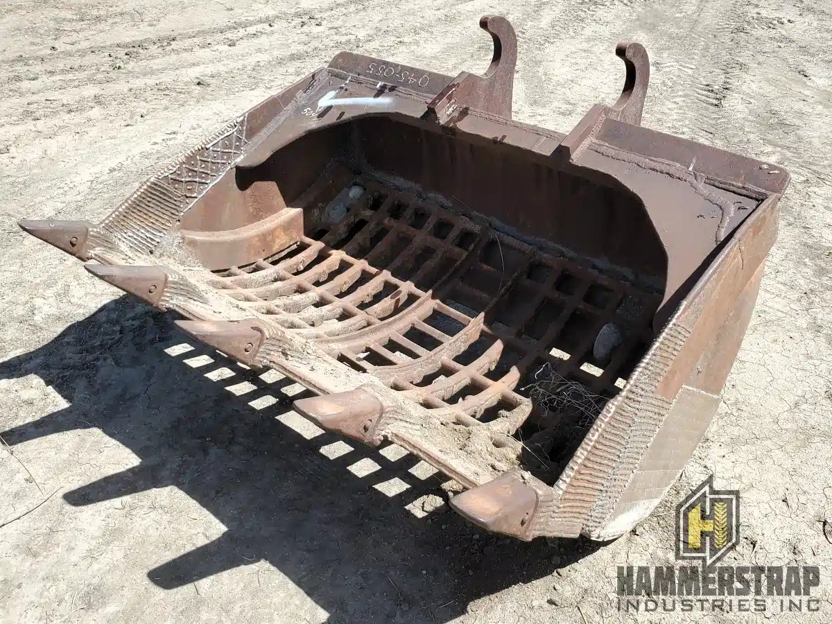 Gallery image 1 for Unspecified 72 inch Grizzly Screening Skeleton Excavator Bucket w/ Replaceable Teeth Bucket