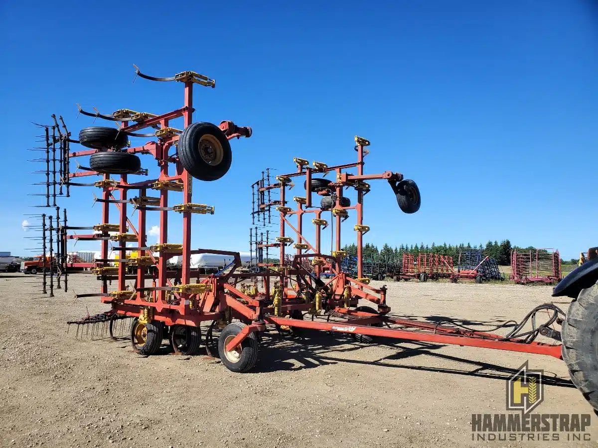 Gallery image 1 for Used Bourgault FH536-42 Cultivator